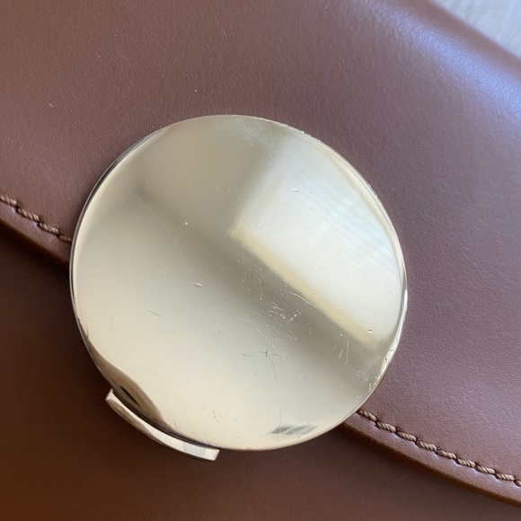 LeParmentier Yucca Leather Cross Body Bag in Cognac - Picture 8 of 9